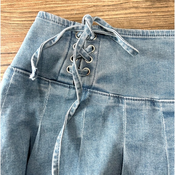 SOLD ⚠️⚠️⚠️ - Picture 2 of 4